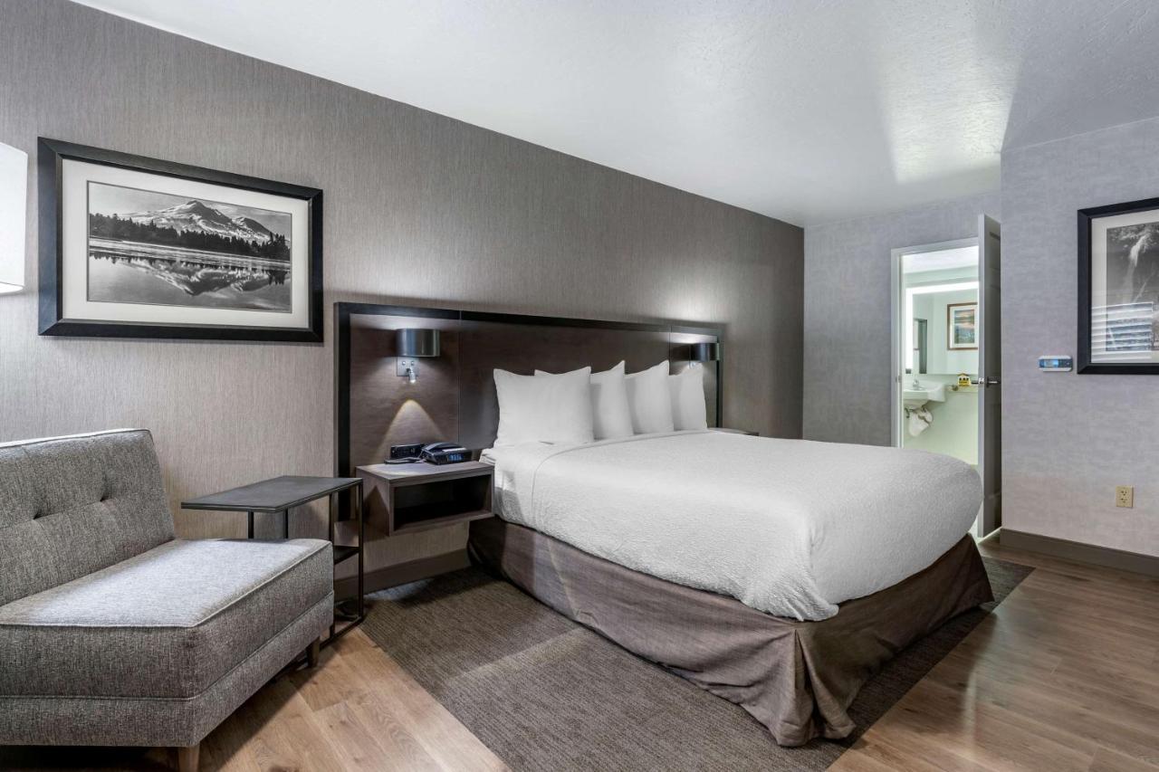 Best Western Plus Hilltop Inn Redding Exterior foto